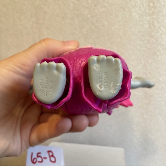 Dreamworks Trolls Bridget Lady Glitter Sparkles Toy Figure - Picture 9 of 10